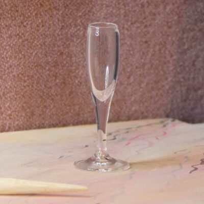 Miniature Champagne glas til dukkehus