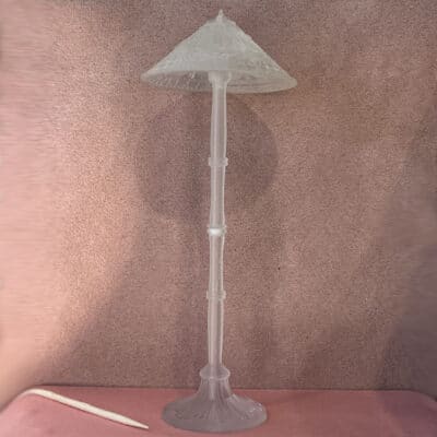 Tiffany gulvlampe med guldsmed